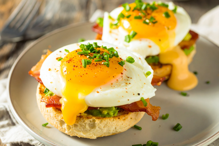 Śniadaniowe wrapy – szybkie i mobilne śniadanie